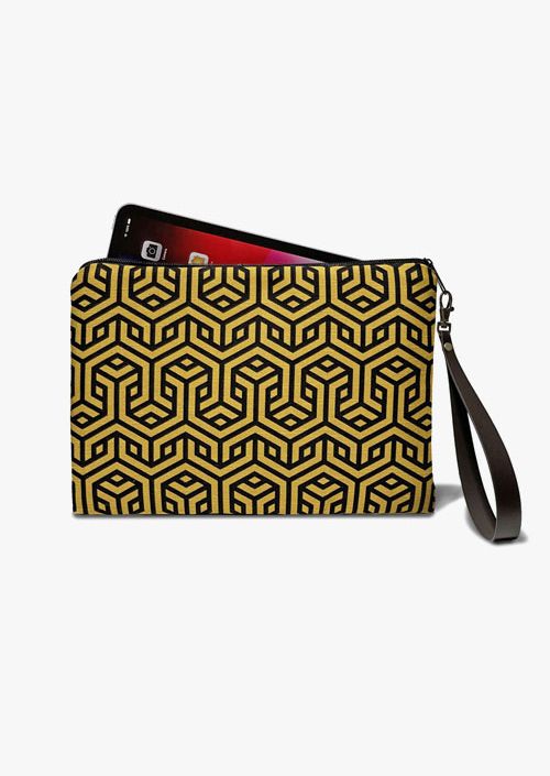 Padded case with geometric design in black and yellow