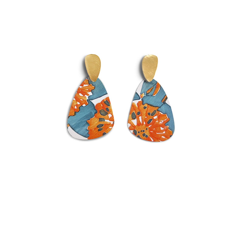 Earrings with a colorful design inspired by Gaudí's Casa Vicens